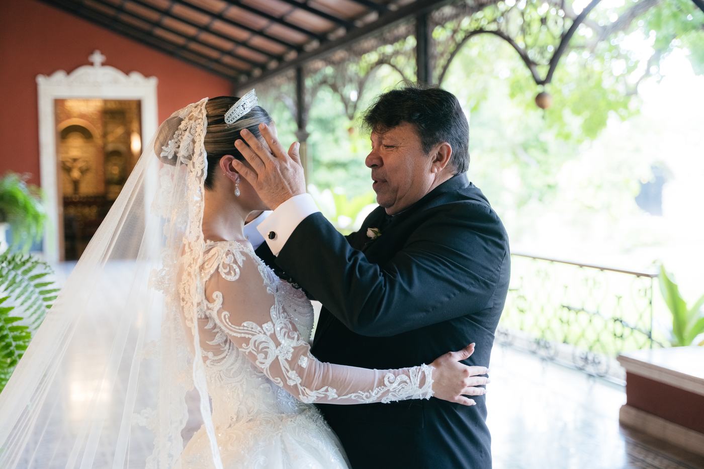 Primer encuentro de los novios
